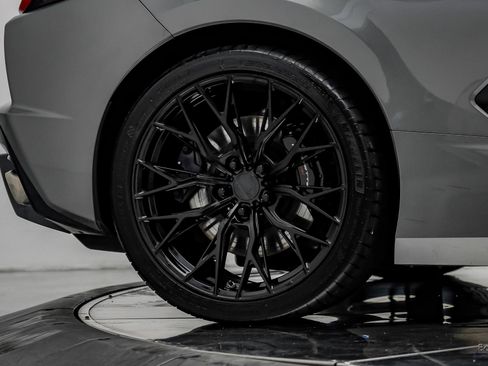 Used 2022 Chevrolet Corvette Stingray Preferred Cpe w/ Z51 Performance Package RWD image 96