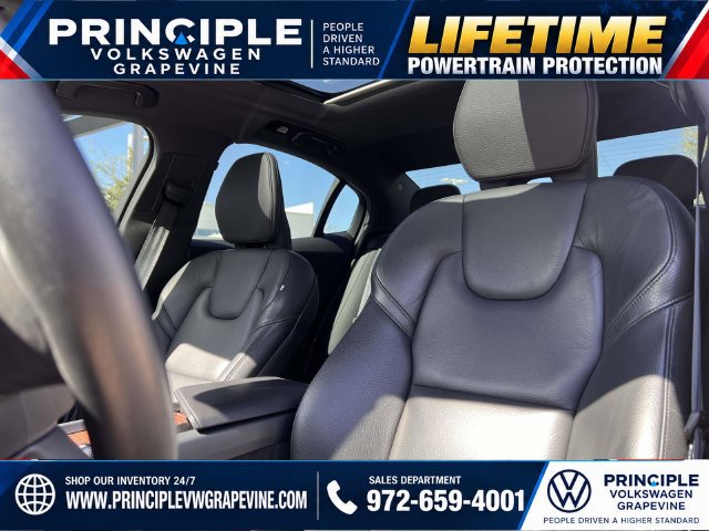 Used 2023 Volvo S60 B5 Plus w/ Climate Package FWD image 12
