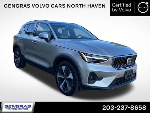 Certified 2024 Volvo XC40 B5 Plus w/ Protection Package Premier AWD/4WD image 1