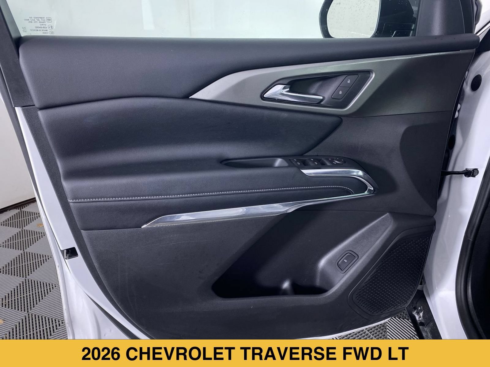 Certified 2026 Chevrolet Traverse LT FWD image 11