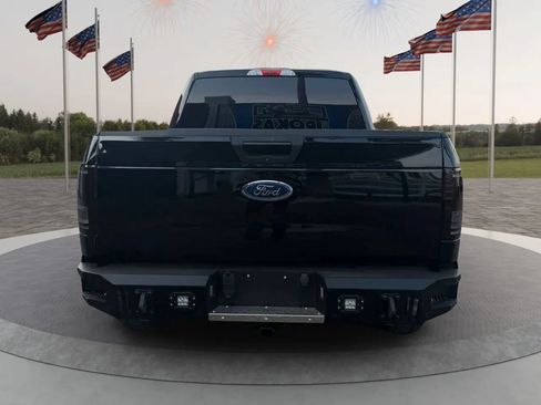 Used 2017 Ford F150 XLT w/ Equipment Group 301A Mid AWD/4WD image 6