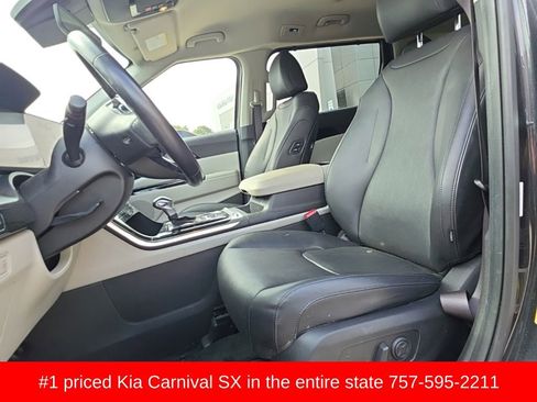 Used 2023 Kia Carnival SX FWD image 9