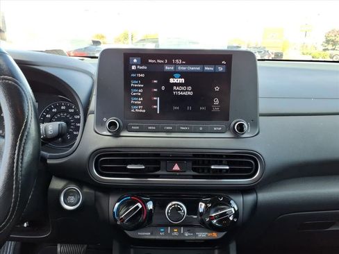 Used 2023 Hyundai Kona SEL image 10