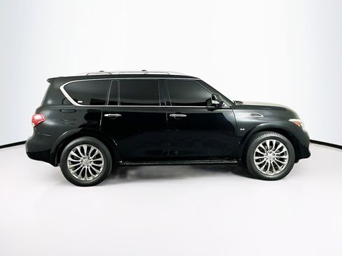Used 2016 INFINITI QX80 Luxe w/ 22" Wheel Package image 10
