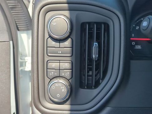 New 2025 Chevrolet Silverado 2500 W/T image 11