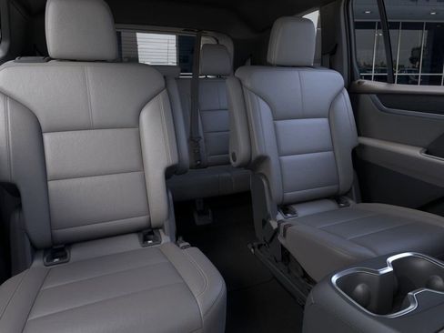 New 2026 GMC Acadia Elevation w/ Elevation Premium Package image 17