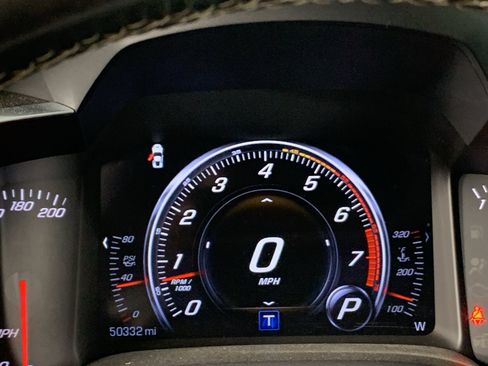 Used 2018 Chevrolet Corvette Stingray Coupe w/ 1LT RWD image 24