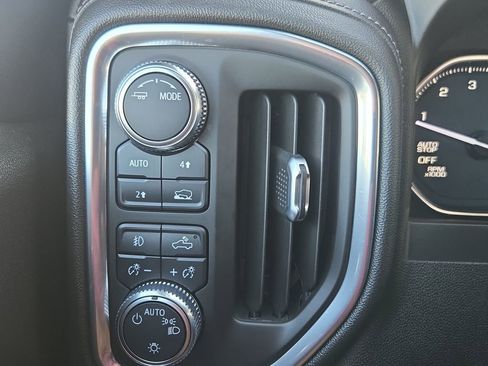 Used 2021 GMC Sierra 1500 Elevation w/ Preferred Package AWD/4WD image 23