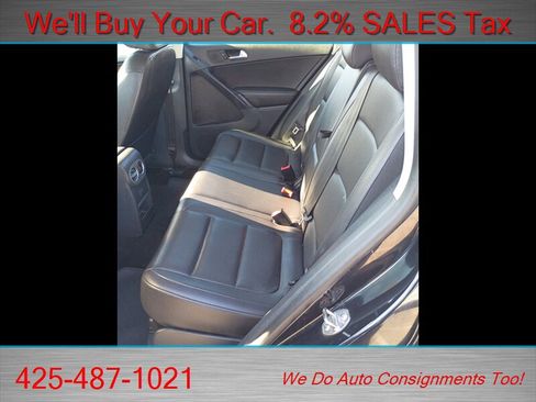 Used 2017 Volkswagen Tiguan S image 12