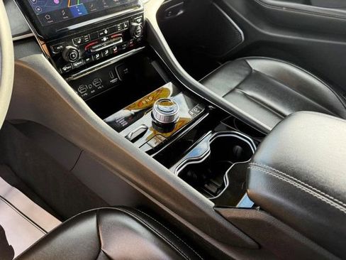 Certified 2023 Jeep Grand Cherokee 4xe image 28