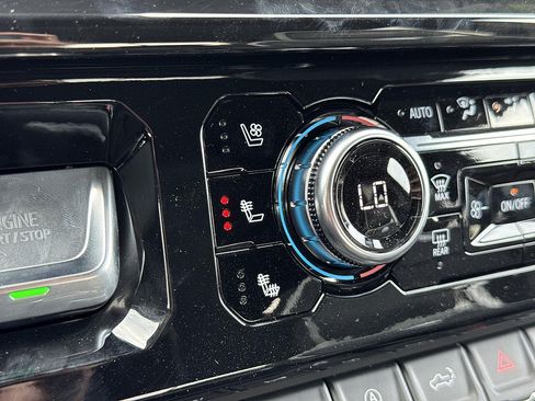 New 2026 GMC Sierra 1500 AT4X w/ AT4X AEV Edition AWD/4WD image 17