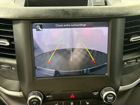 Used 2020 RAM 1500 Big Horn AWD/4WD image 12