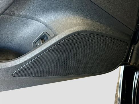 Used 2018 Audi A3 2.0T Premium Plus w/ Premium Plus Package image 19