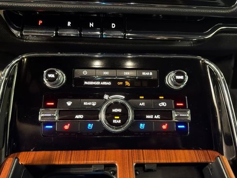 Used 2022 Lincoln Navigator L Reserve AWD/4WD image 13