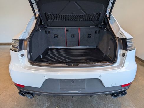 Used 2019 Porsche Macan S image 5