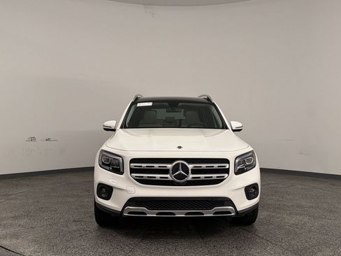 Used 2021 Mercedes-Benz GLB 250 image 5