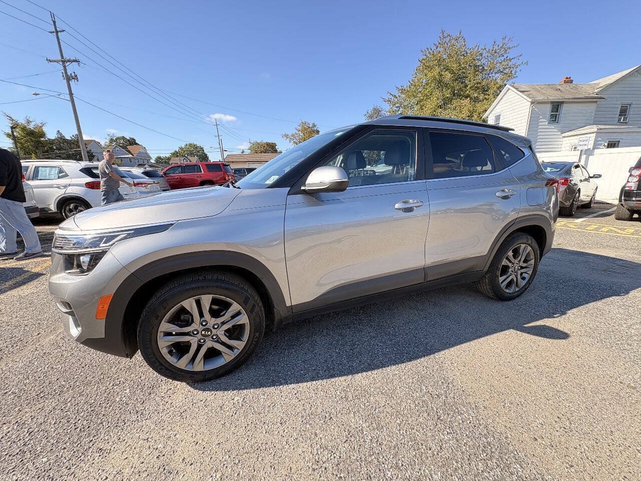 Used 2021 Kia Seltos S FWD image 11