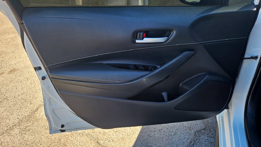 Used 2021 Toyota Corolla SE FWD image 25