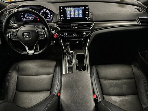 Used 2020 Honda Accord Sport image 2
