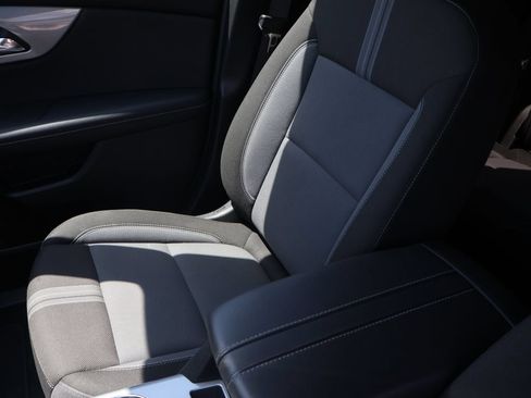 Certified 2025 Chevrolet Blazer LT AWD/4WD image 23