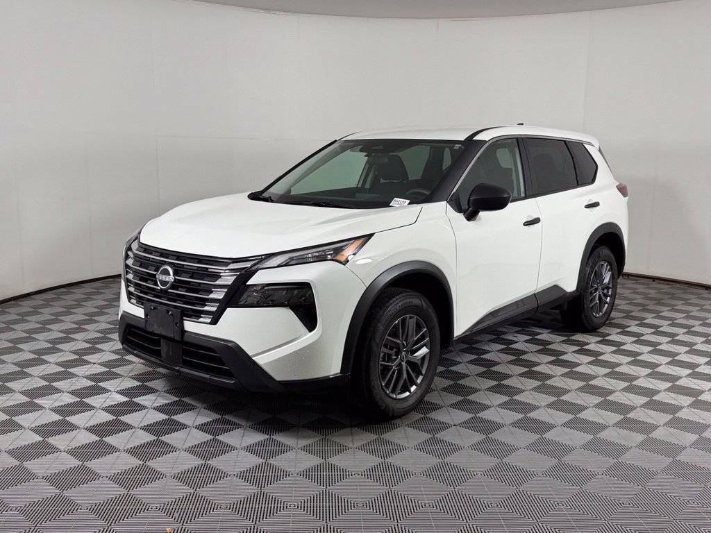 Used 2025 Nissan Rogue S AWD/4WD image 6