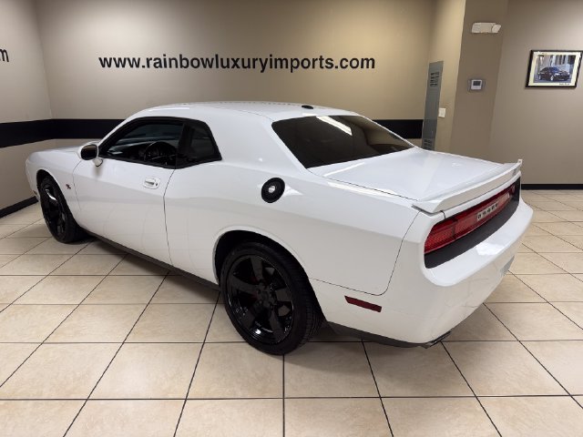Used 2010 Dodge Challenger R/T RWD image 4