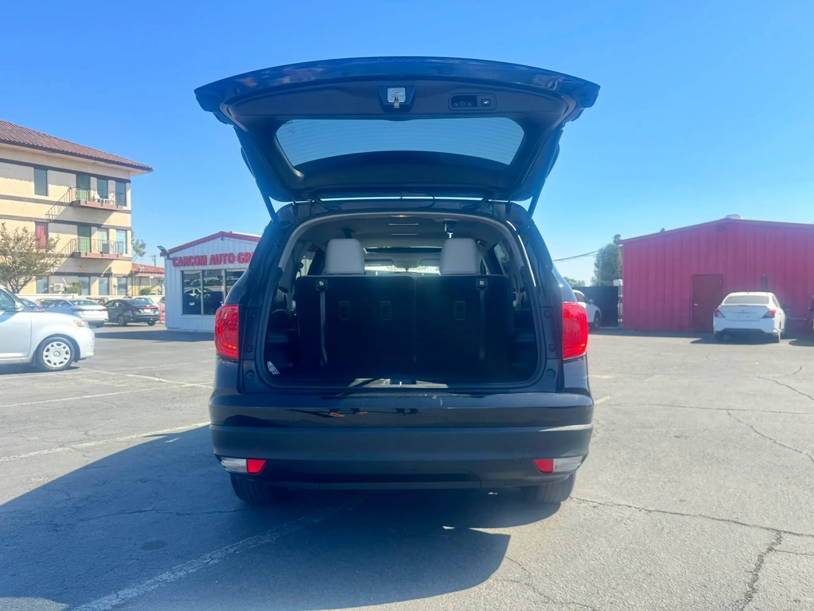 Used 2017 Honda Pilot EX-L image 8