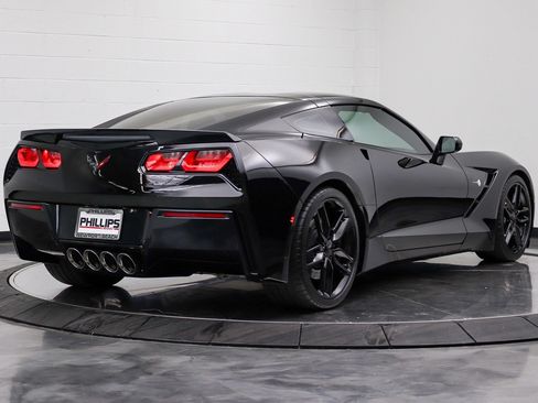 Used 2014 Chevrolet Corvette Stingray Coupe RWD image 16
