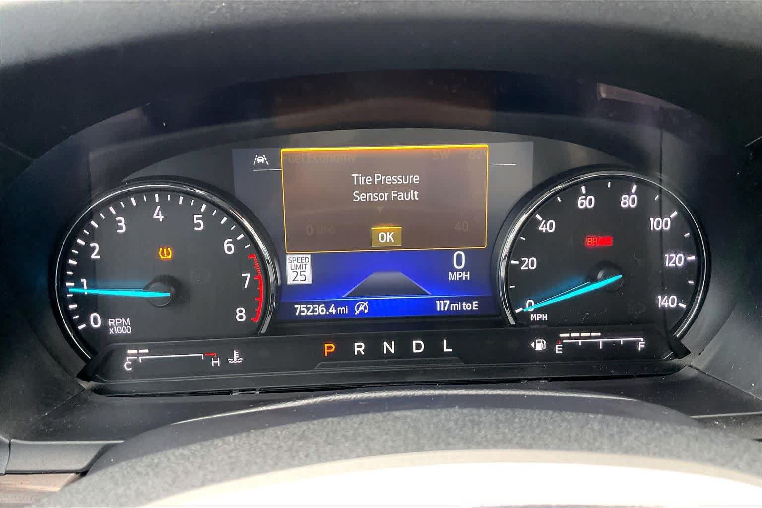 Used 2021 Ford Explorer Limited RWD image 25