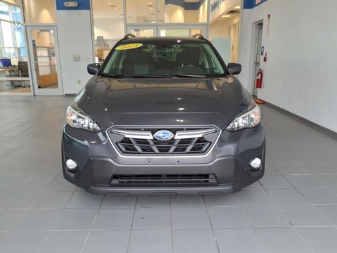 Certified 2023 Subaru Crosstrek 2.0i Premium AWD/4WD image 2