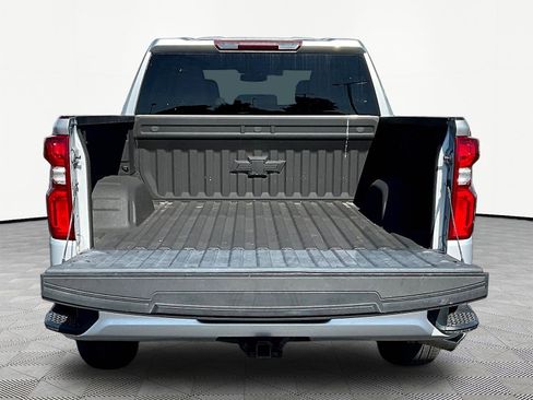 Used 2020 Chevrolet Silverado 1500 Custom w/ Custom Value Package AWD/4WD image 7
