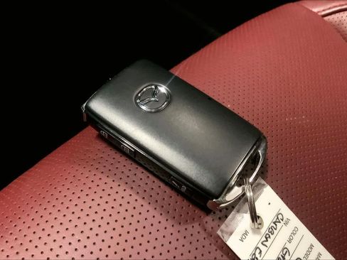 Used 2023 MAZDA CX-30 AWD 2.5 S w/ Preferred Package image 18