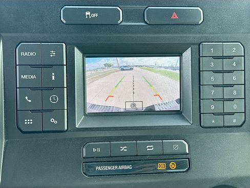 Certified 2022 Ford F250 XL image 13