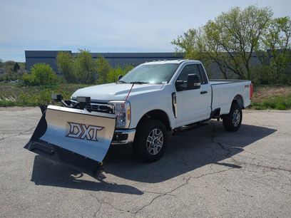 New 2025 Ford F350 XLT w/ FX4 Off-Road Package