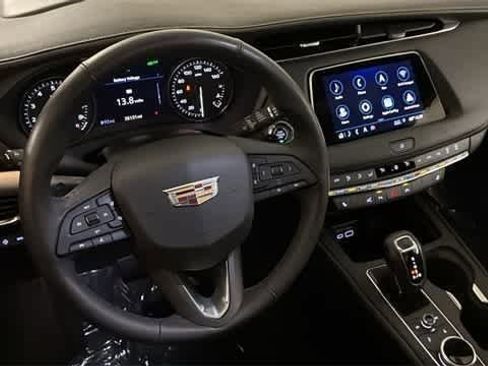 Used 2019 Cadillac XT4 Premium Luxury w/ Technology Package image 24