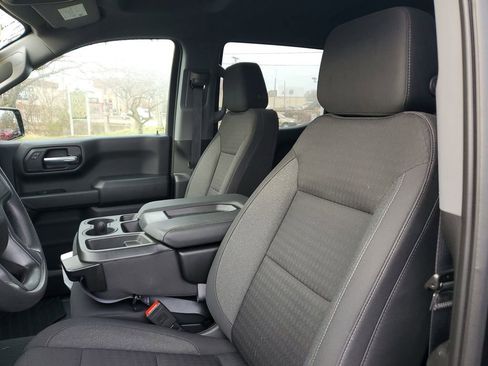 Used 2023 Chevrolet Silverado 1500 Custom image 14