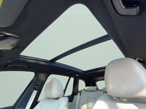 Used 2021 BMW X3 xDrive30i w/ Premium Package image 24