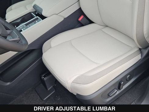 New 2026 Nissan Pathfinder SL FWD image 16