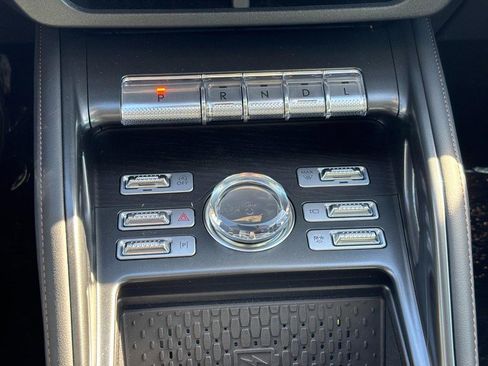 New 2026 Lincoln Nautilus Reserve image 25