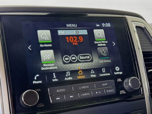 Used 2021 Nissan Titan SV w/ SV Convenience Package AWD/4WD image 24