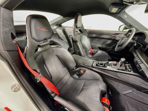Certified 2026 Porsche 911 GT3 RWD image 26