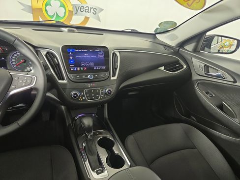 Certified 2024 Chevrolet Malibu LT w/ Midnight Edition image 23