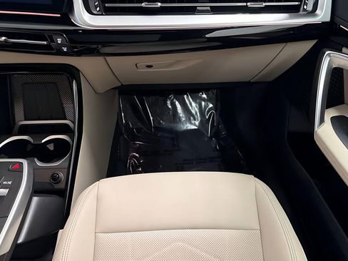 Used 2025 BMW X1 xDrive28i w/ Convenience Package image 28