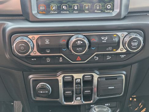 Used 2021 Jeep Wrangler Unlimited Sport w/ Sun And Sound Package AWD/4WD image 20