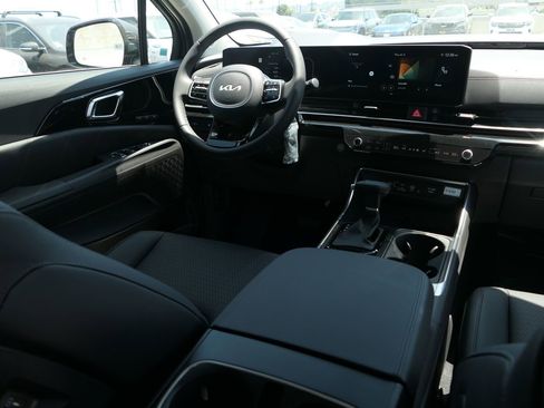 New 2026 Kia Carnival SX Prestige image 24