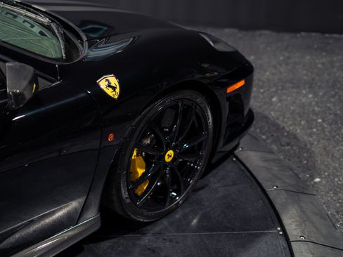 Used 2009 Ferrari F430 Scuderia RWD image 9