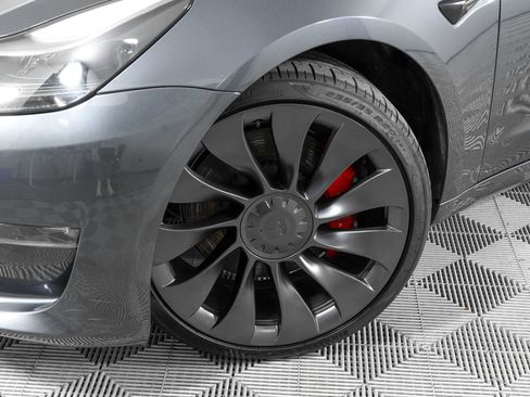 Used 2023 Tesla Model 3 Performance image 32