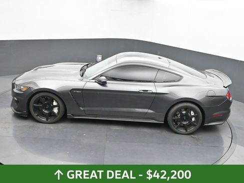 Used 2017 Ford Mustang Shelby GT350 image 38