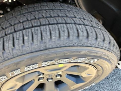 New 2026 RAM 1500 4x4 Crew Cab image 28