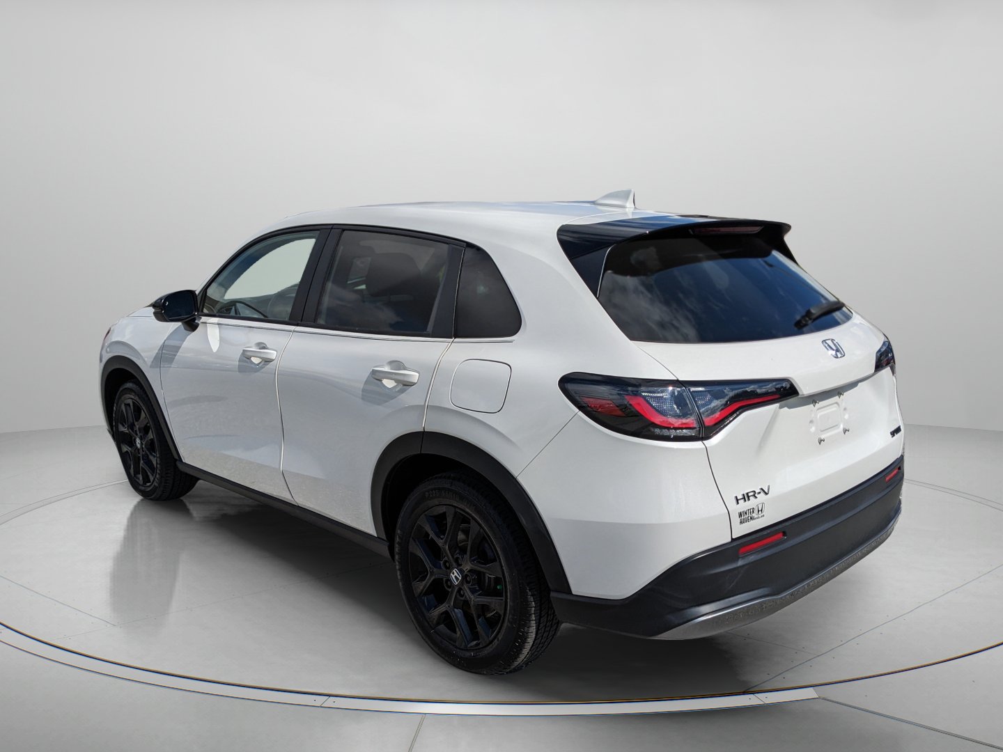 Used 2024 Honda HR-V Sport image 6